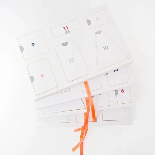 Adventskalender aus Holz - Festliches Dorf - Meri Meri