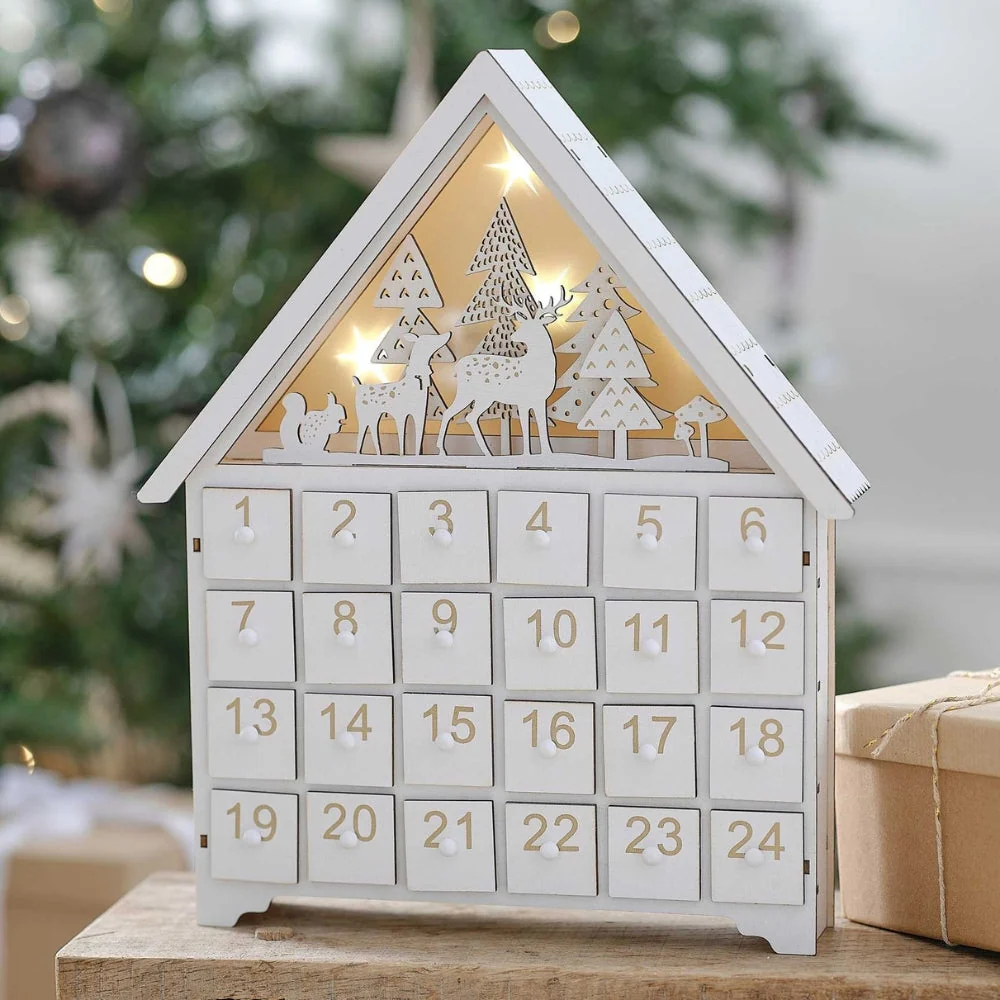 Gingerray Beleuchteter Adventskalender aus Holz