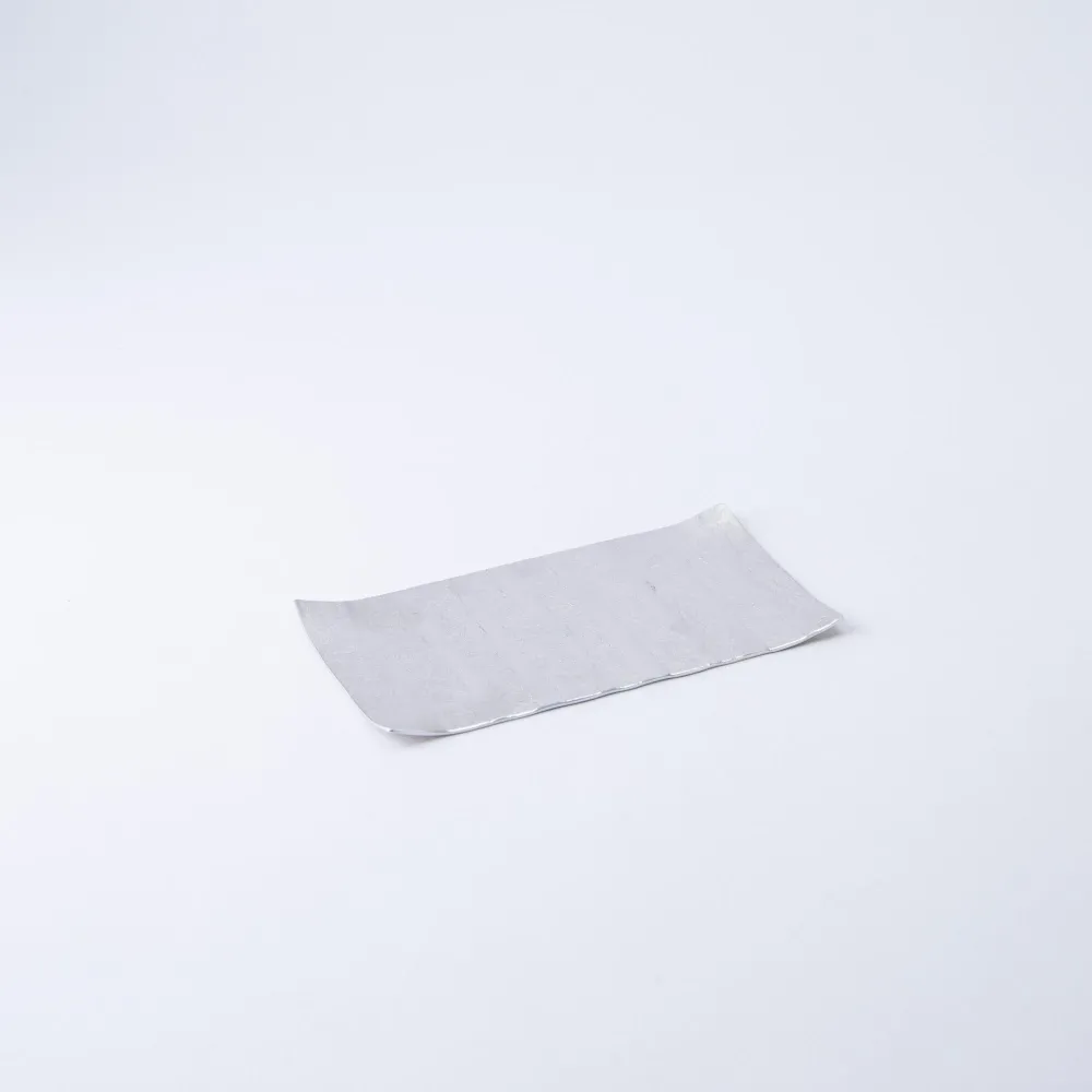 Gestreifter Oshibori-Handtuchhalter aus Aluminium