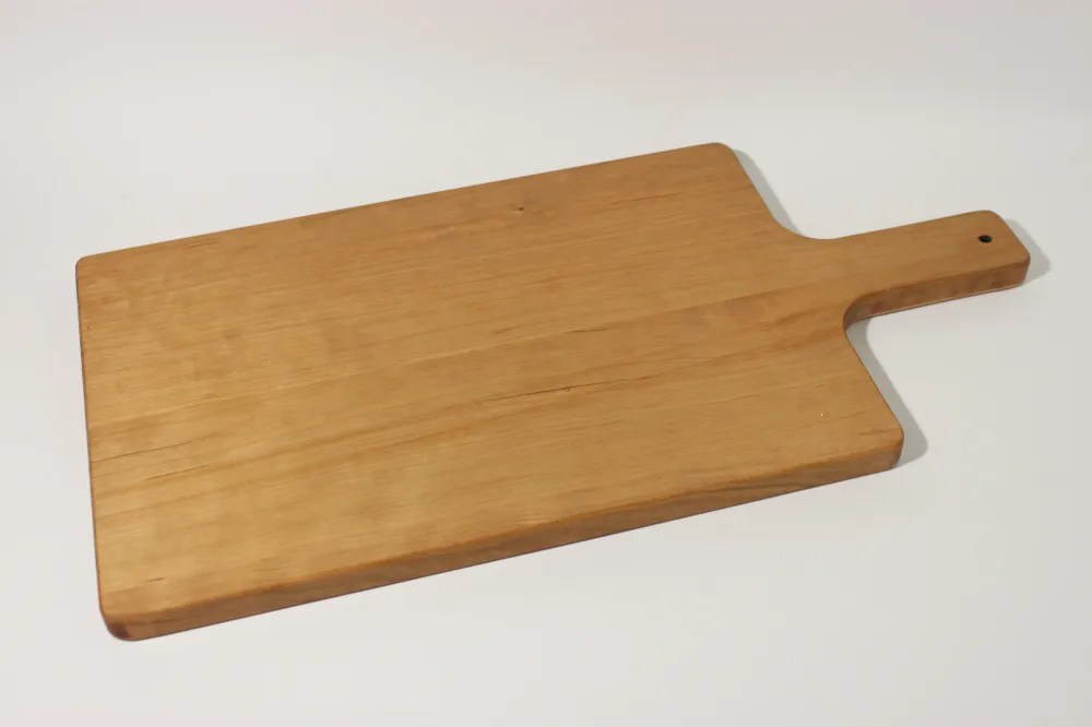 Schneidebrett 50cm x 25cm x 1.7cm mit Griff Kirschbaum