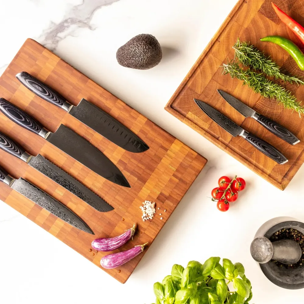 Shinrai Knives - 6-teiliges Messerset aus Damast-Pakkaholz + doppelseitiger magnetischer Messerblock - Schwarz