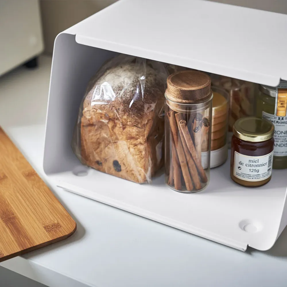 Tower Yamazaki Brotkasten mit Schneidebrett