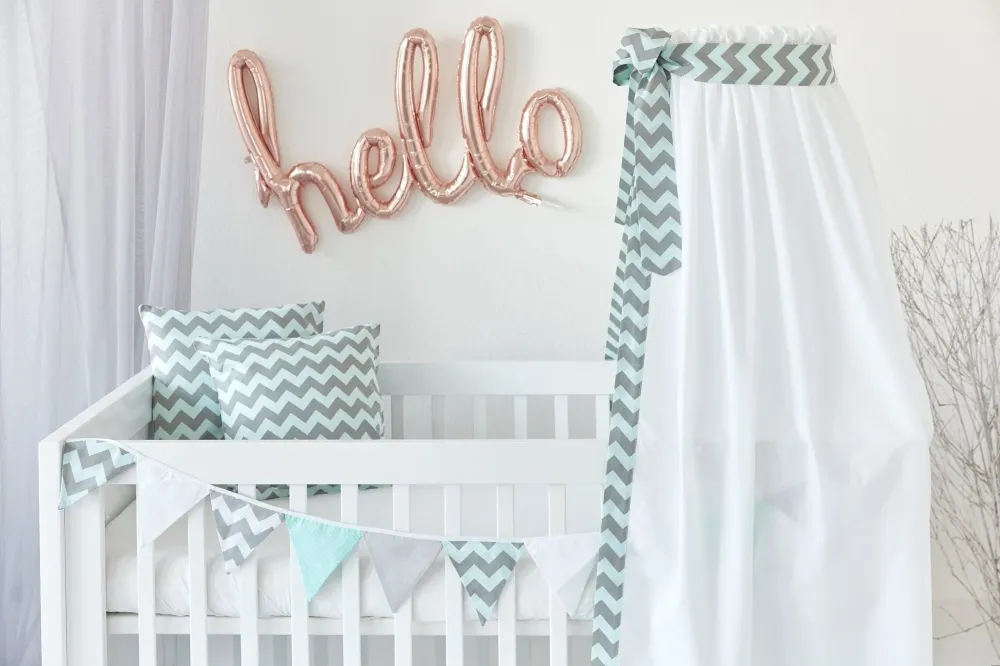 Betthimmel Chevron hellgrau und mint