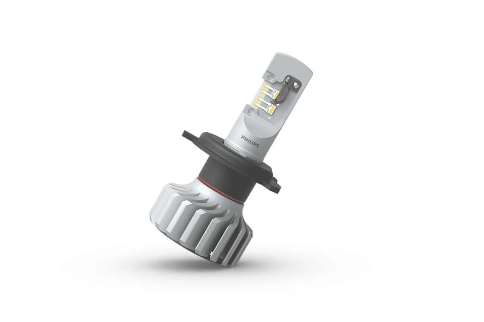 Philips H4 Ultinon Pro6000 HL Moto (mit Straßenzulassung*)-Copy