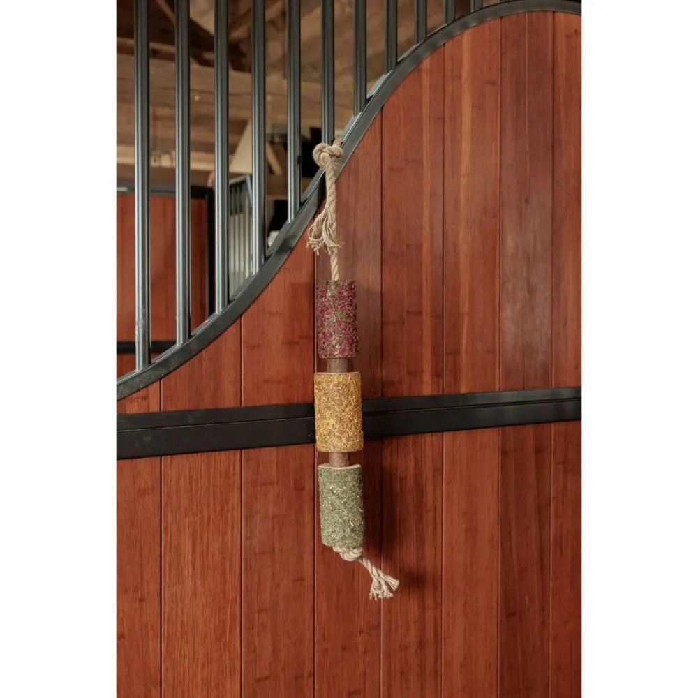 Grooming Deluxe Kentucky Relax Horse Toy Wooden De-Stress