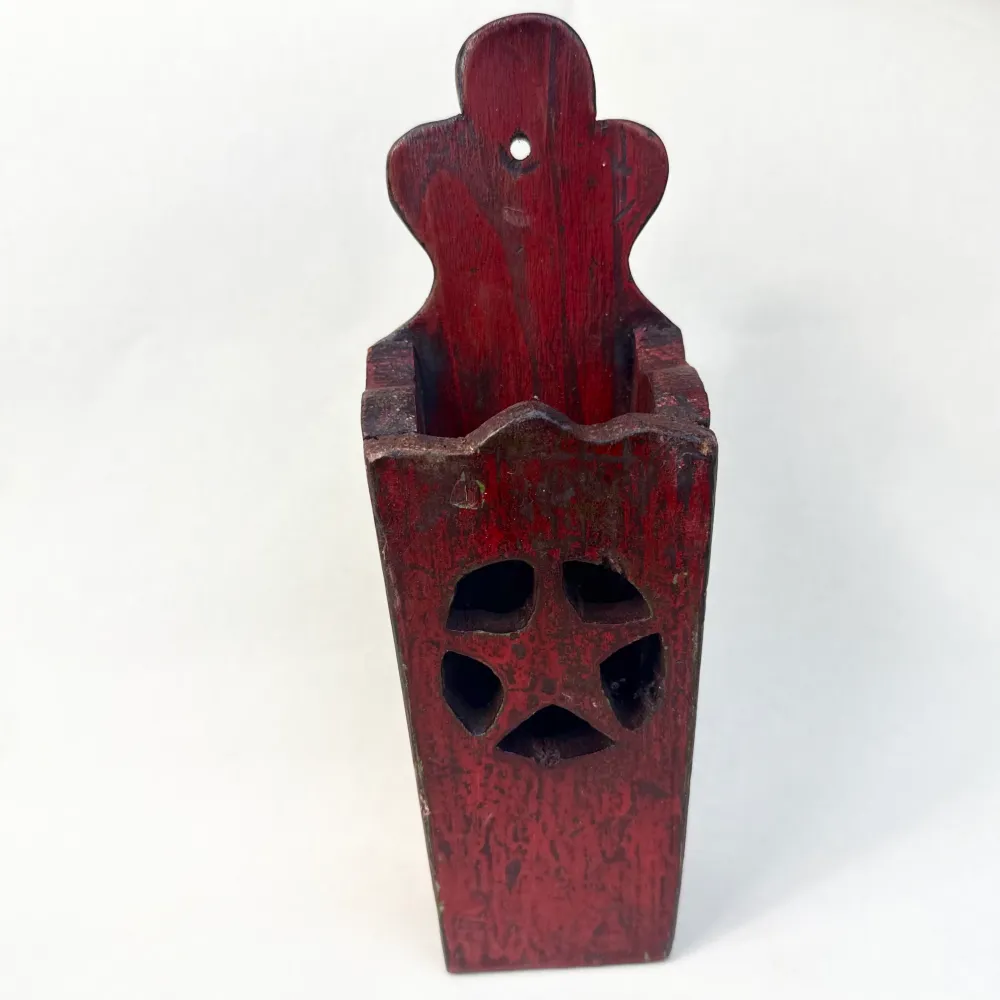 Utensilo Holz rot