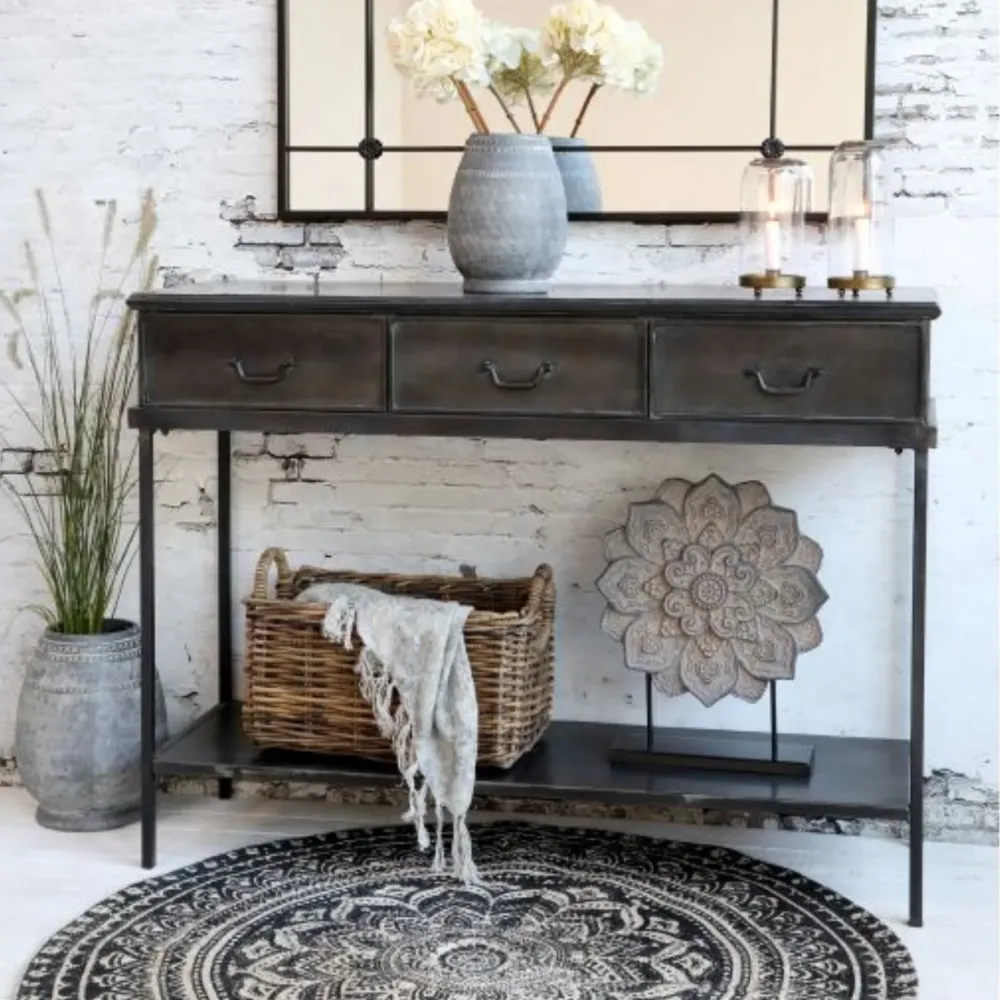 Chic Antique Blumendekor zu Fuß