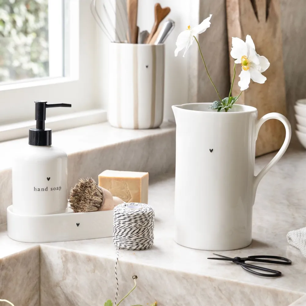 Bastion Collections - Krug mit Herz