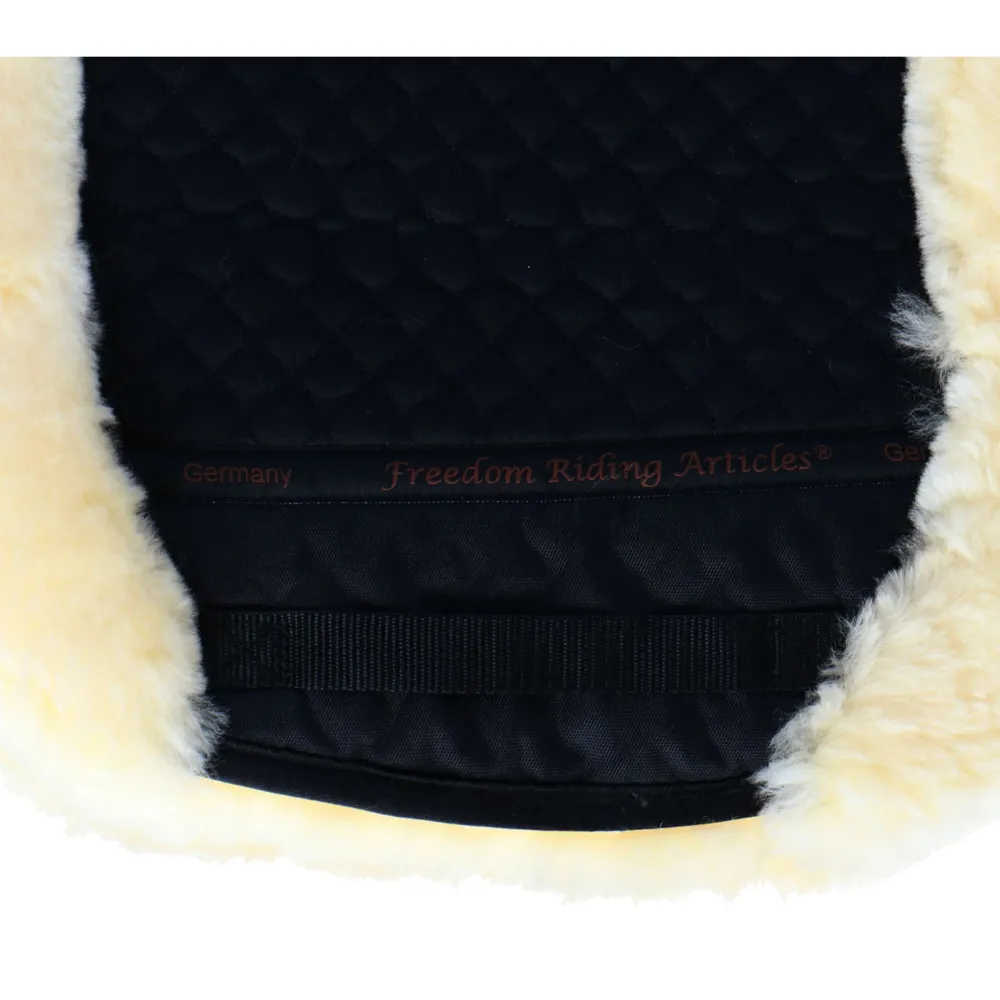 F.R.. Schabracke De Luxe Dressur Vollfell Schwarz/Naturell