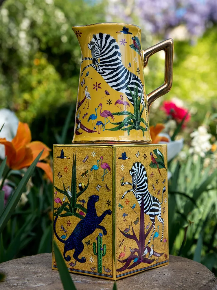 Kleine Karaffe „Jug Ceramic Sahara“ Jungle-Motiv