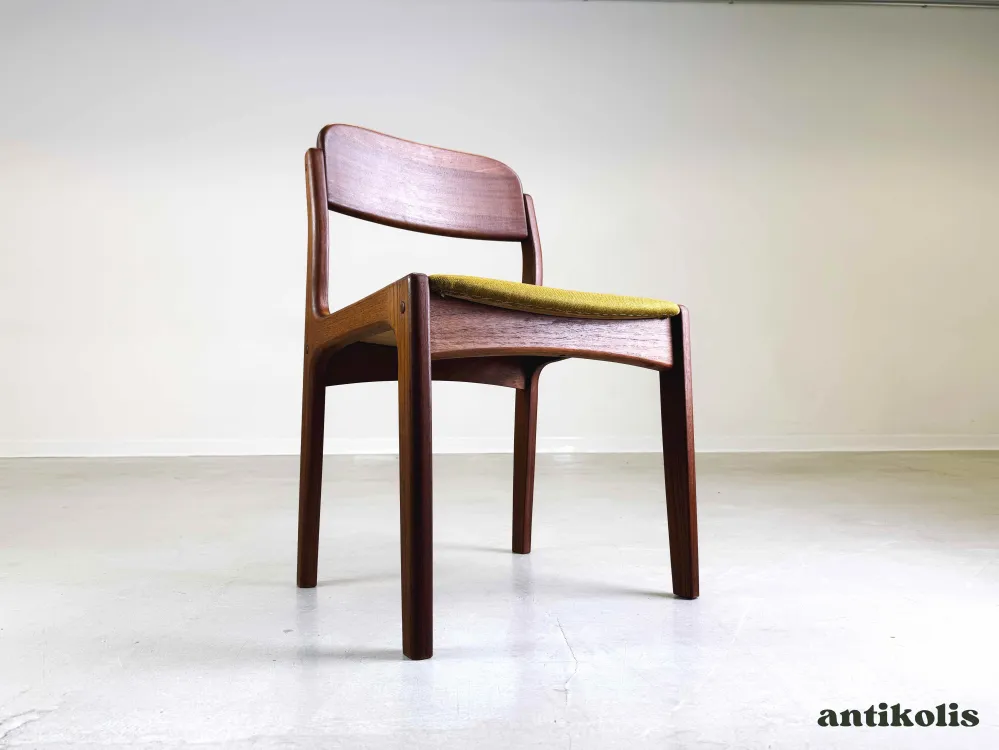 Stuhl Henning Kjaernulf Teak Mid Century Vintage