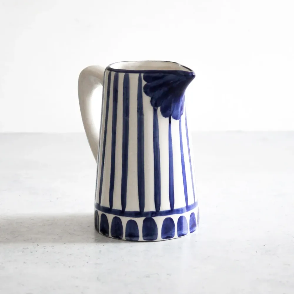 Traditioneller Krug blau 0,5L