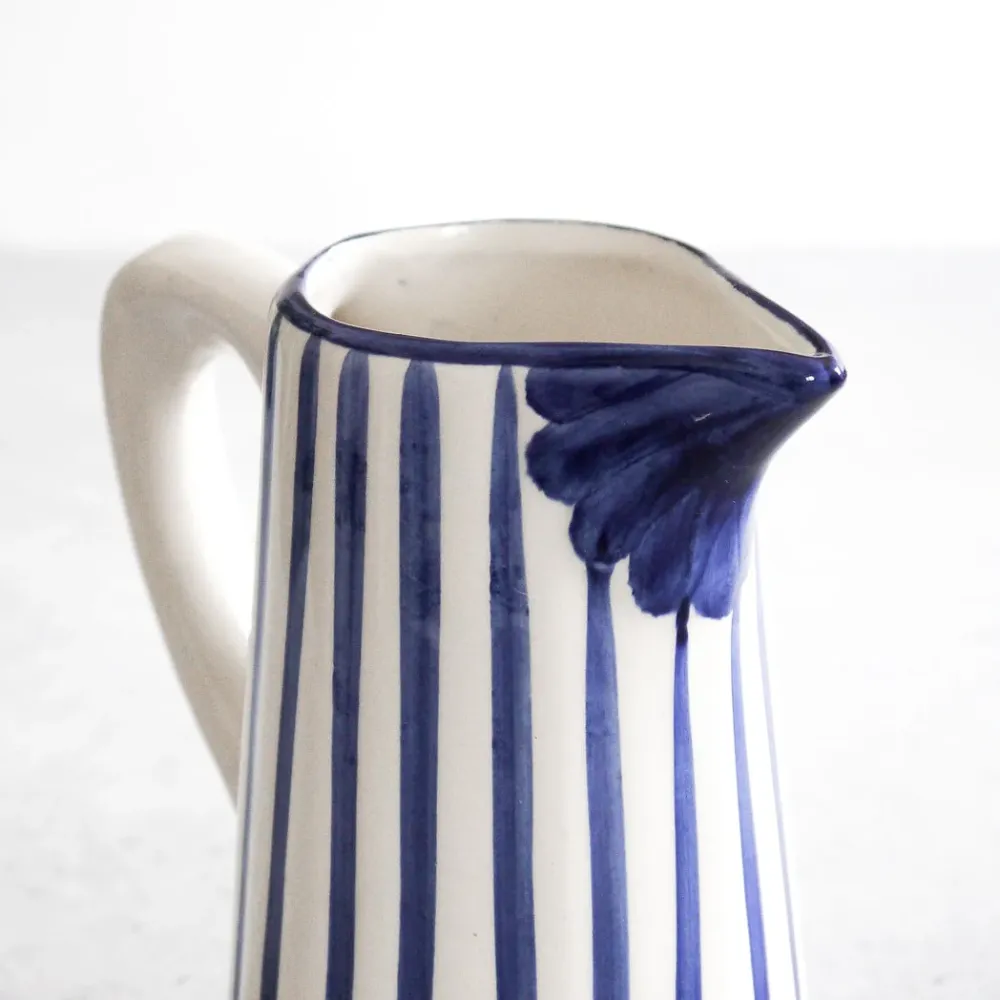 Traditioneller Krug blau 0,5L