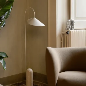 Arum Floor Lamp - Cashmere