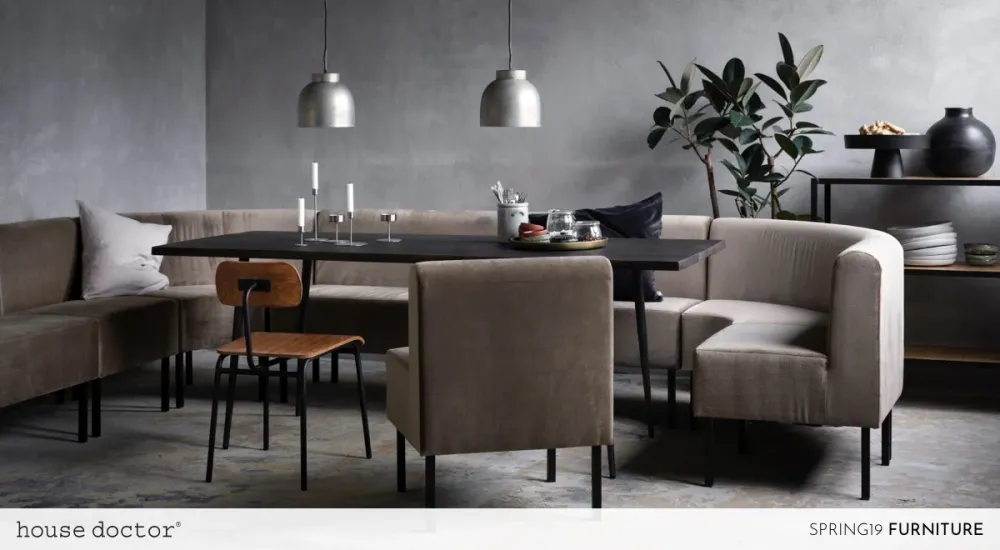Bank Sofa sand 2-Sitzer Feast House Doctor