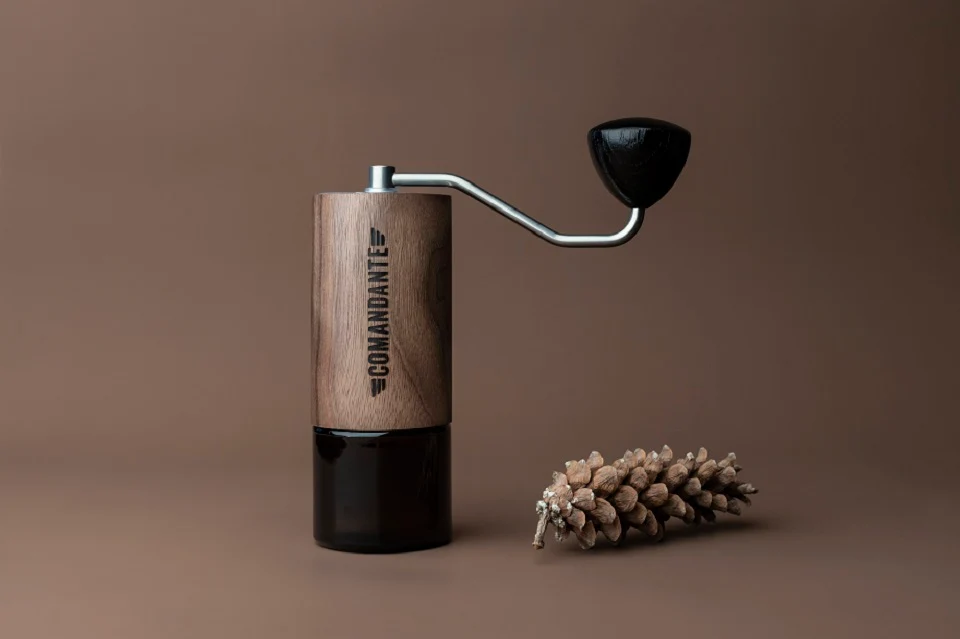 Comandante C40 MK4 Nitro Blade | Virginia Walnut