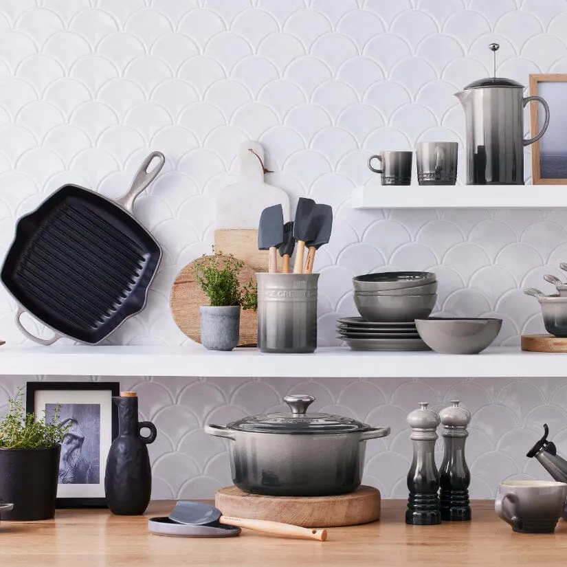 Le Creuset - Premium Großer Löffelspatel Flint