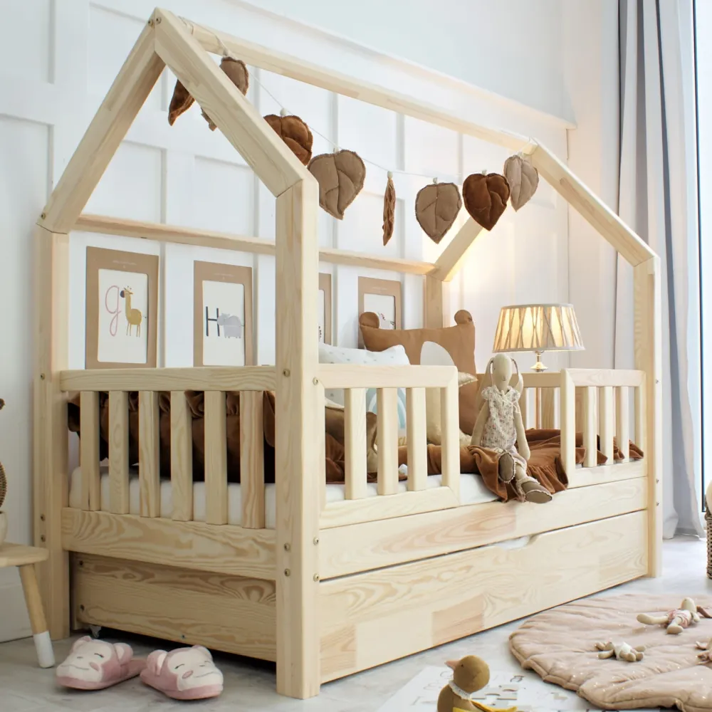 Design4kids Hausbett Nuvalo Pro Deluxe - 190x90 Naturholz