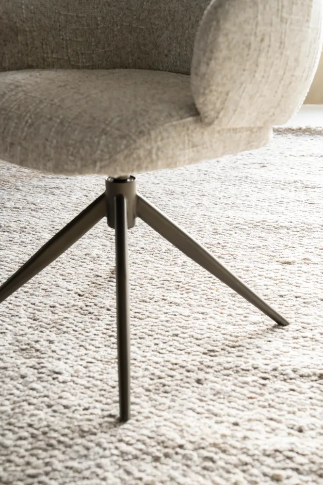 Drehstuhl DARCIO beige mit dunkelbraunem Fußteil