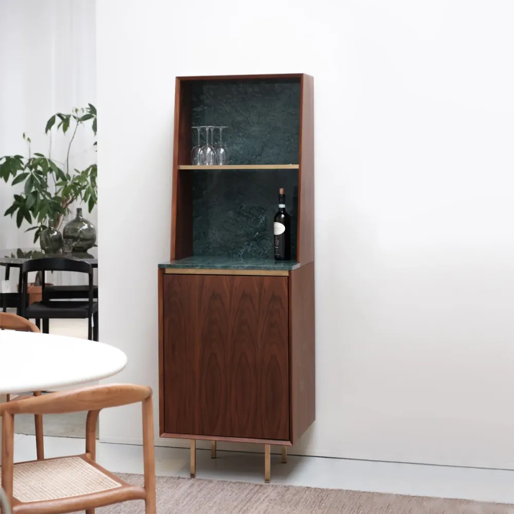 Eleanor Weinkühlschrank 60x180cm - Walnussgrüner Marmor - Goldbein
