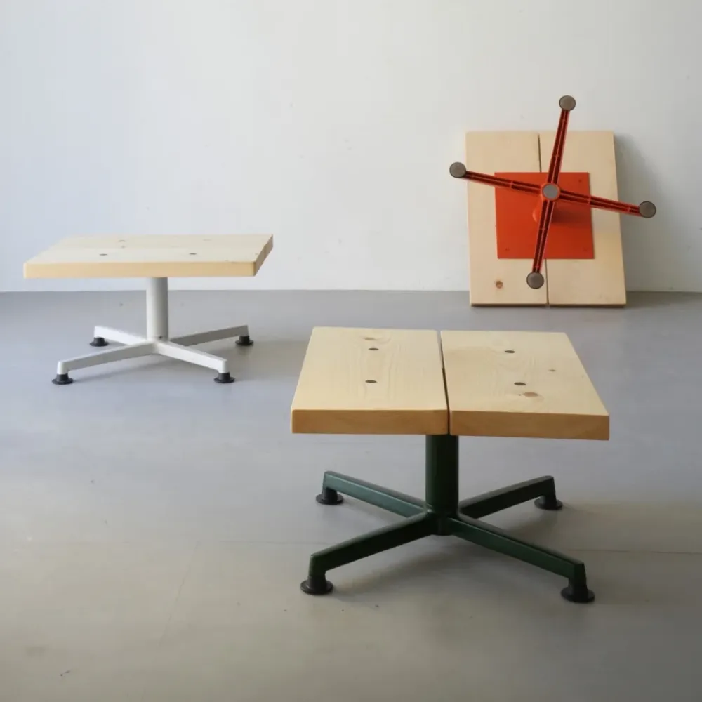 Erwan Bouroullec - Arba side table - Light grey frame / wood top