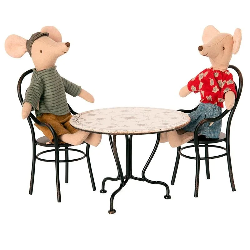 Esszimmer-Set mit 2 Stühlen