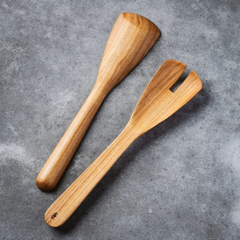 Hergen Böttcher, Salatbesteck, handgedrechselt, 2 teilig, Kirschenholz, 25cm x 6cm