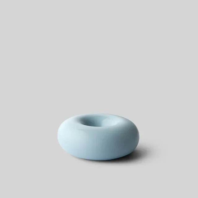 Kerzenhalter „Bob Small Light Blue“ | Zart & modern | Studio About