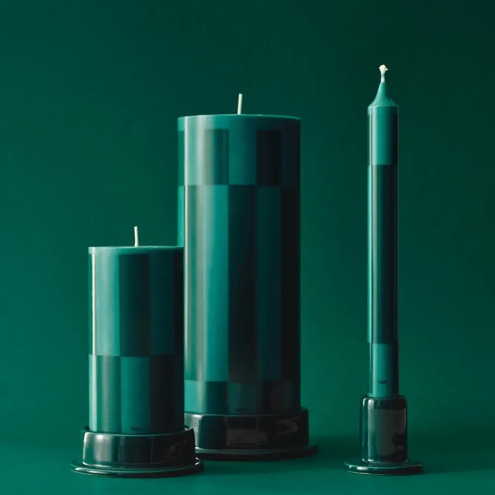 Kerzenhalter „Tube Small Dark Green“ | Schlicht & modern | HAY