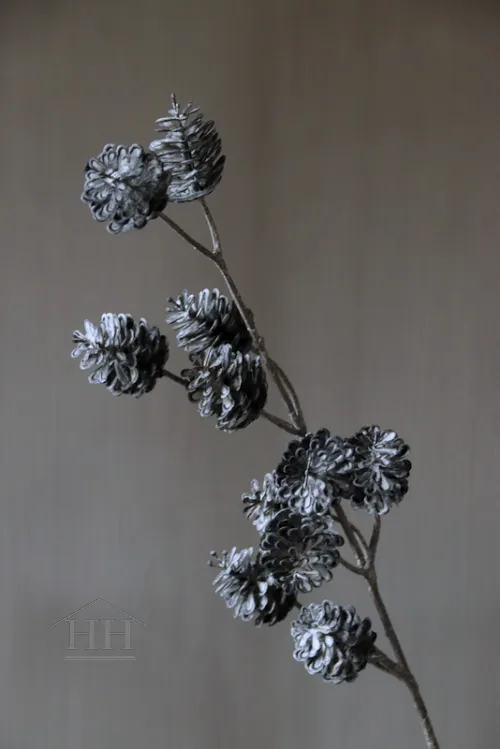 Künstlicher Kiefernzapfenzweig, schwarz/weiß, 70 cm