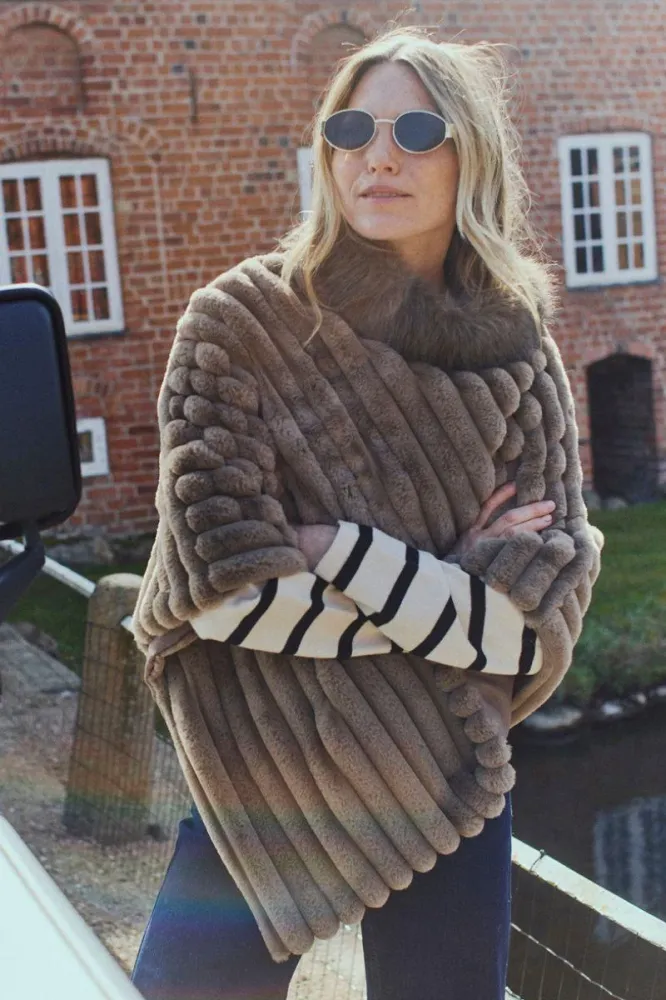 Kokan Cape 206734 | Desert Taupe W. Morel | Jacke von Freequent