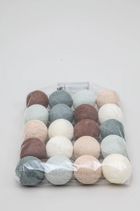 Lichterkette Cotton Balls weiss/grau/braun/beige