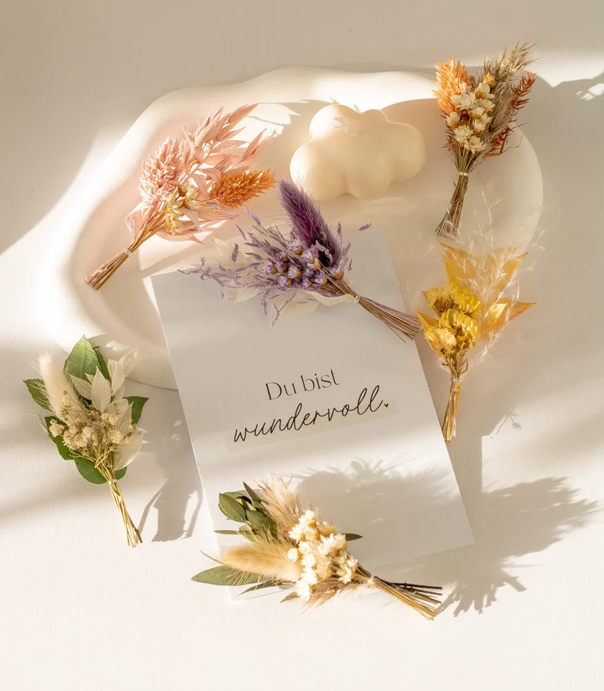 Mini Bouquet aus Trockenblumen "Wild Violet"