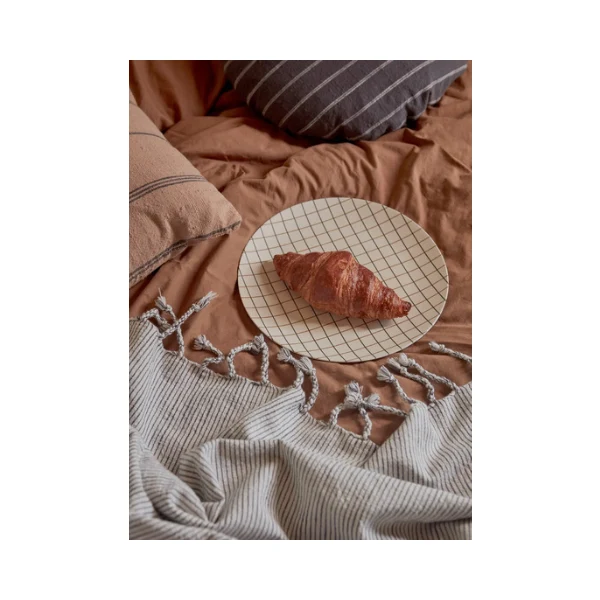 OYOY living design, Gestreifte Tagesdecke GOBI