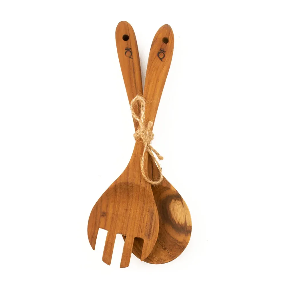 Schönes Salatbesteck aus Holz