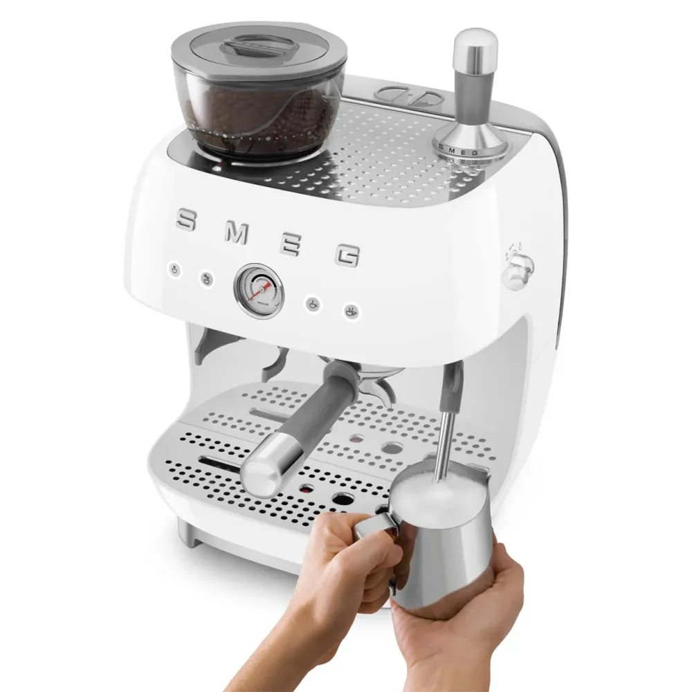 SMEG Espressomaschine 'Weiß' EGF03WHEU