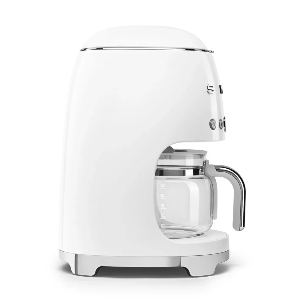 Smeg Kaffeemaschine Filterkaffee 'Weiß' DCF02WHEU