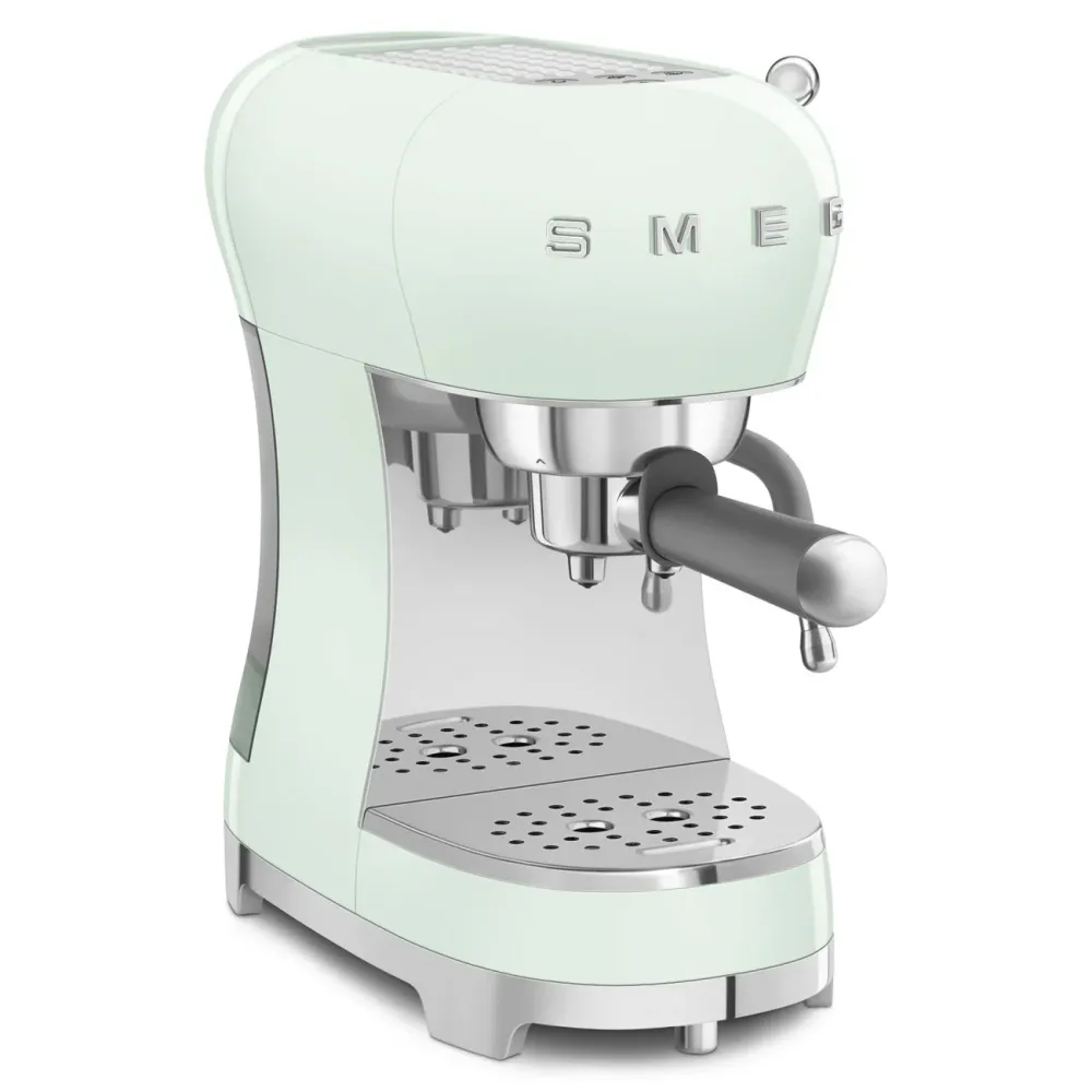Smeg Manuelle Espressomaschine 'Water Green' ECF02PGEU