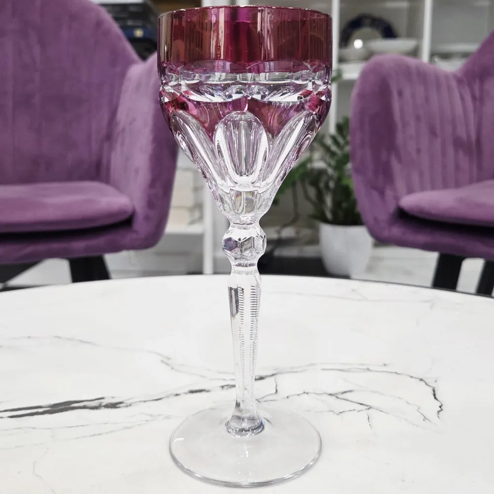 1 Stk. Kristallpokal 'ANNAHÜTTE' (170ml), handgeschnitzt, dunkelrosa mit Perlmutteffekt