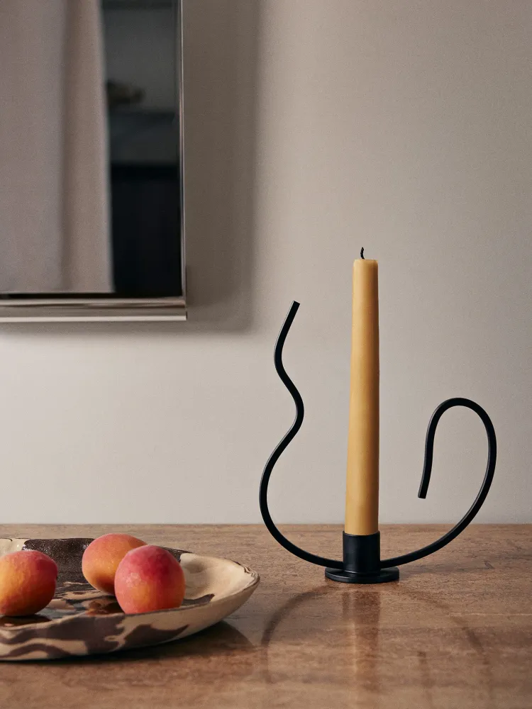 Valse Candle Holder - Low - Black