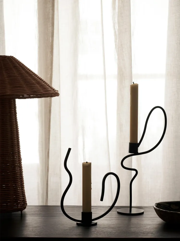 Valse Candle Holder - Low - Black