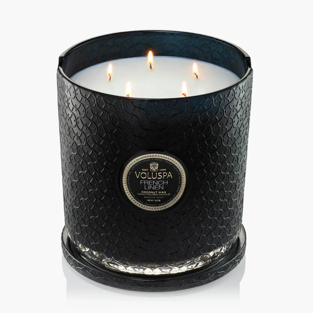 Voluspa - French Linen Classic Candle - 5 Docht Kaminduftkerze