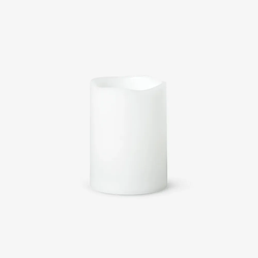Weiße LED-Stumpenkerze - 10 cm