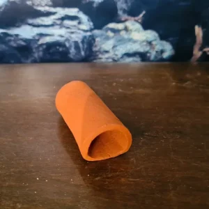 Welshöhle Laichhöhle 7cm Terrakotta halbrund Tonhöhle für Krebse, Welse Aquarium