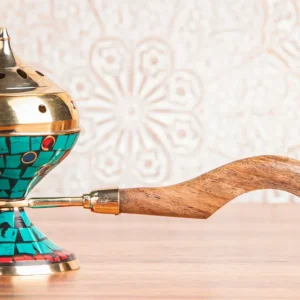 Selena mit Steinen - Messing - Räuchergefäß mit Holzgriff