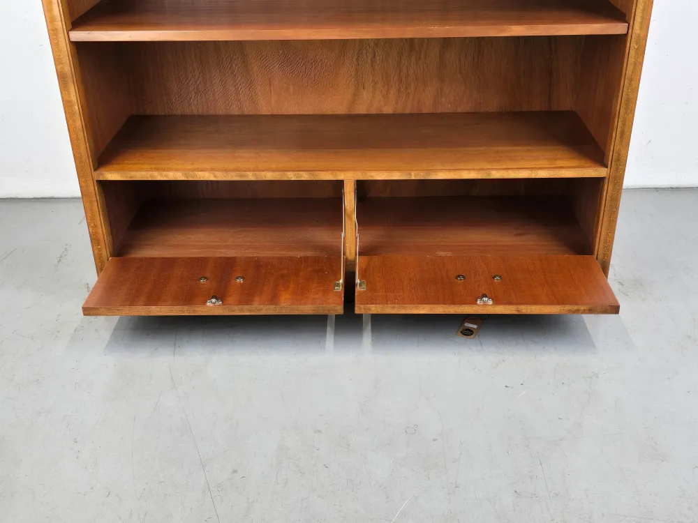 VINTAGE REGAL bücher holz nussbaum schrank bücherregal büro aktenschrank 1950er