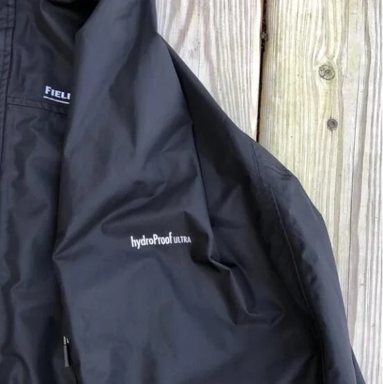 FIELD & STREAM Wasserdichte Regenjacke und Hose GRÖSSE: XL