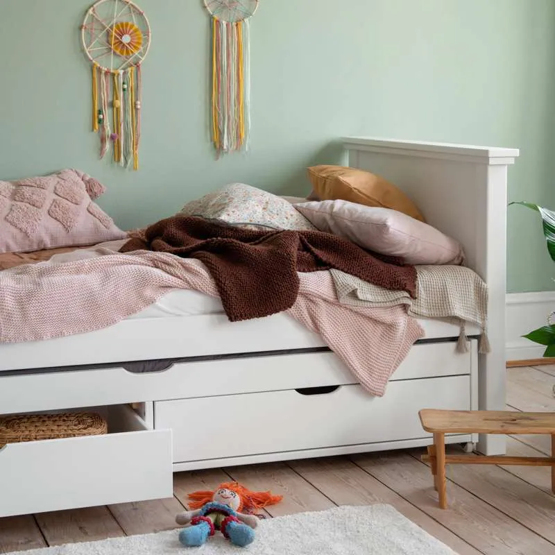 Hoppekids MAJA DELUXE - Einzelbett - 1 Hoch und 1 Mittel Giebel - 90x200cm - Weiß