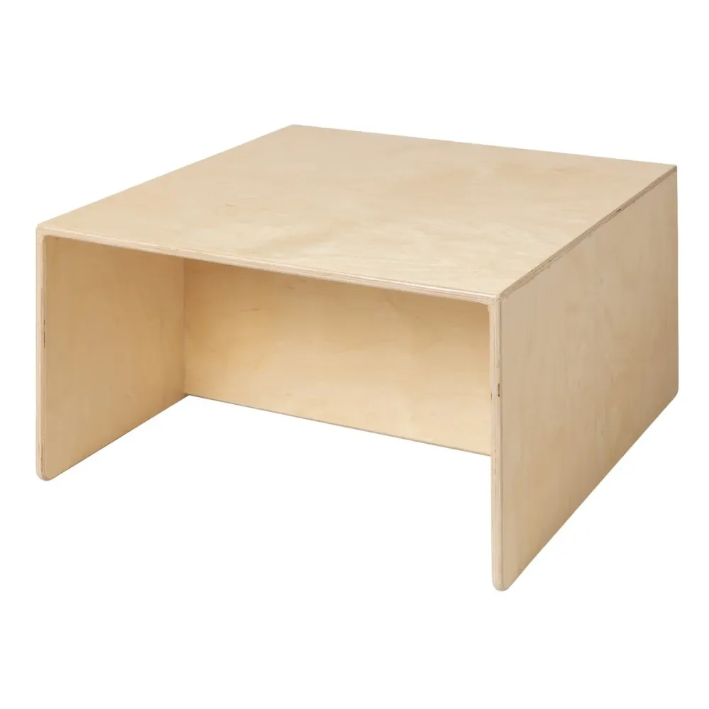 Würfeltisch aus Holz & Kinderbank – 75 x 75 x 40 cm