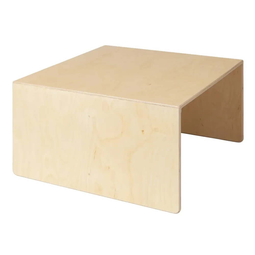 Würfeltisch aus Holz & Kinderbank – 75 x 75 x 40 cm